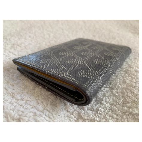 sacoche goyard paris|goyard porte carte prix.